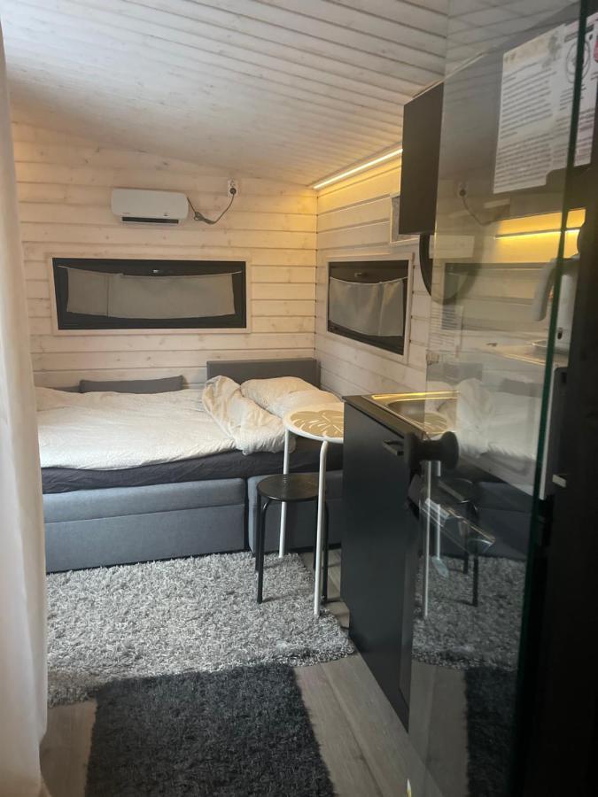 Saunallinen Vierasmaja 1 Km Foeriltae Aurajoelta Turku Buitenkant foto